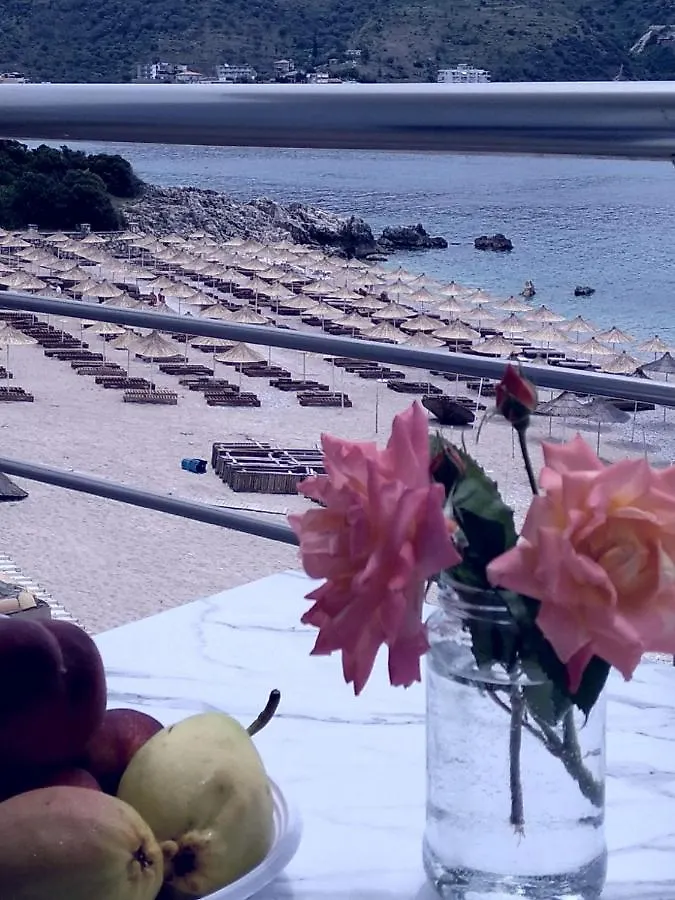 Appartamento Nadim Rooms Himare