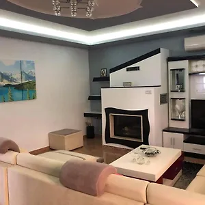  Apartment The Olive View By Ceni,