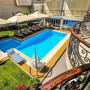 Hotel Mateus, Himare